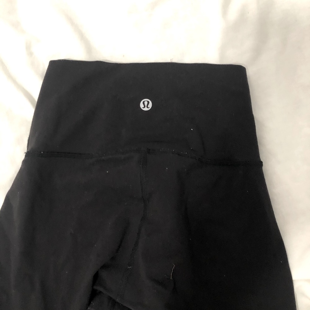 Lululemon wunder under 28” leggings -size 2